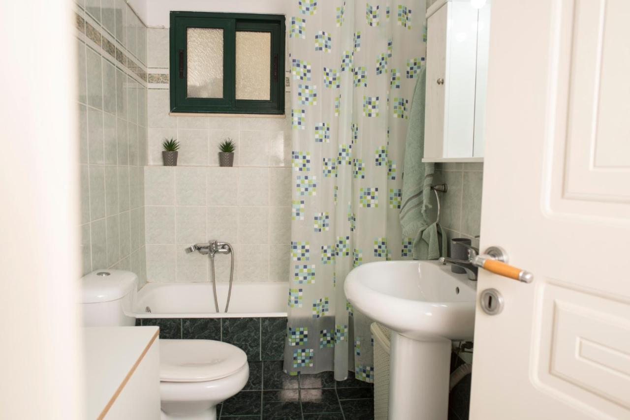 Maisonette With Garden In The Heart Of The Historical Kalamata Center 외부 사진