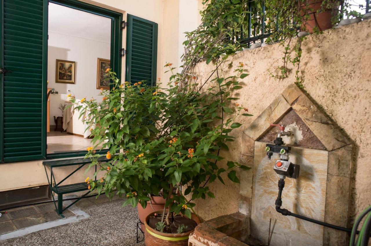 Maisonette With Garden In The Heart Of The Historical Kalamata Center 외부 사진